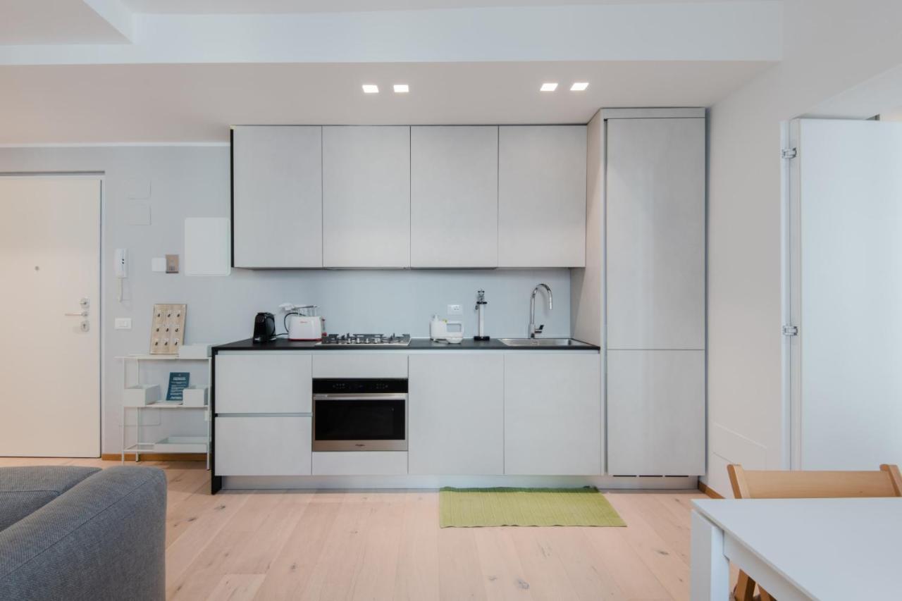 Easylife - Moderno Bilocale A Due Passi Dai Bastioni Di Porta Venezia E Dallo Splendido Parco Cittadino Indro Montanelli Appartement *